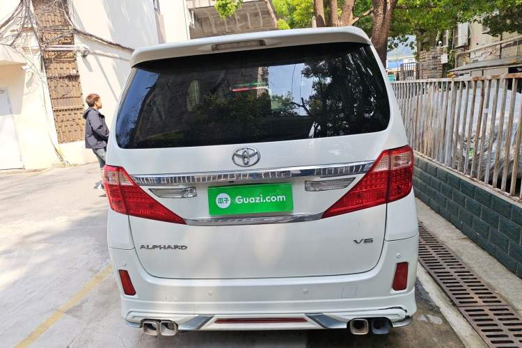 Used Toyota Alphard 2012 3.5L Luxury Edition Rear