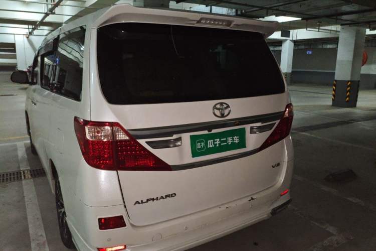 Used Toyota Alphard 2012 3.5L Luxury Edition Rear