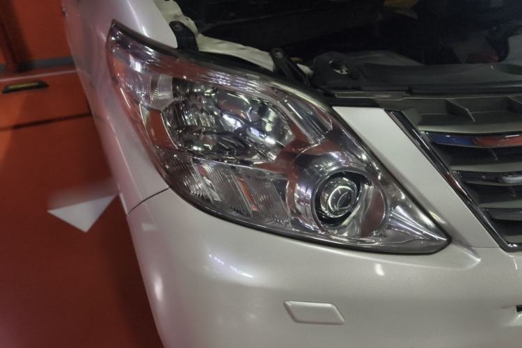 Used Toyota Alphard 2012 3.5L Luxury Edition Right Front Headlight