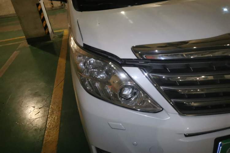 Used Toyota Alphard 2012 3.5L Luxury Edition Right Front Headlight