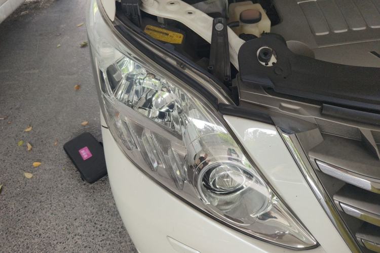Used Toyota Alphard 2012 3.5L Luxury Edition Right Front Headlight