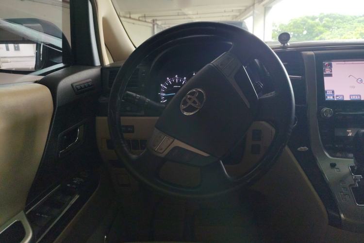 Used Toyota Alphard 2012 2.4L Luxury Edition Steering Wheel