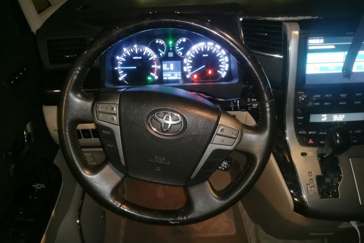 Used Toyota Alphard 2012 3.5L Luxury Edition Steering Wheel