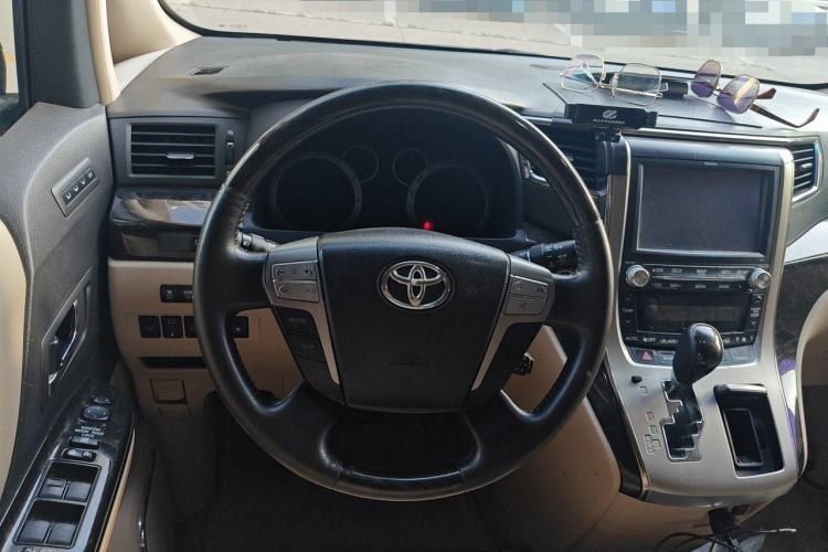 Used Toyota Alphard 2012 3.5L Luxury Edition Steering Wheel