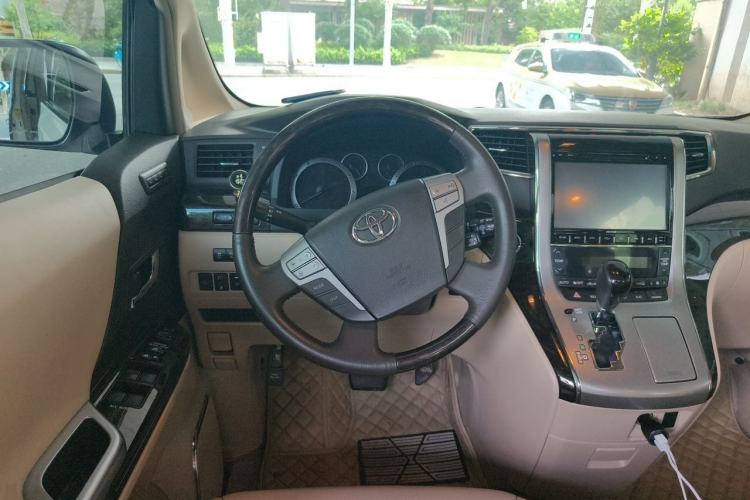 Used Toyota Alphard 2012 3.5L Luxury Edition Steering Wheel