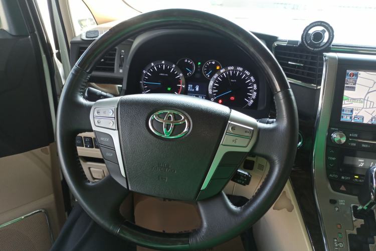 Used Toyota Alphard 2012 3.5L Luxury Edition Steering Wheel