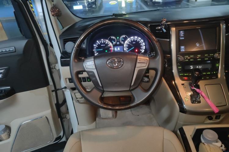 Used Toyota Alphard 2012 3.5L Luxury Edition Steering Wheel