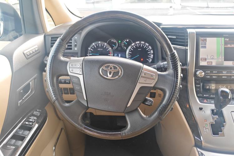 Used Toyota Alphard 2012 3.5L Luxury Edition Steering Wheel