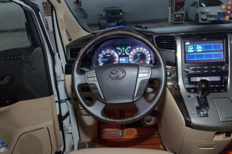 Used Toyota Alphard 2012 3.5L Luxury Edition Steering Wheel
