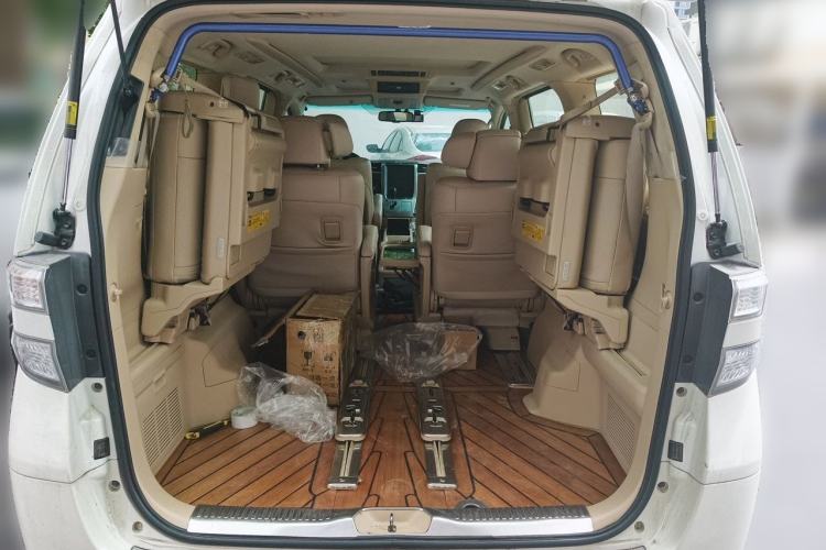Used Toyota Alphard 2012 3.5L Luxury Edition Trunk