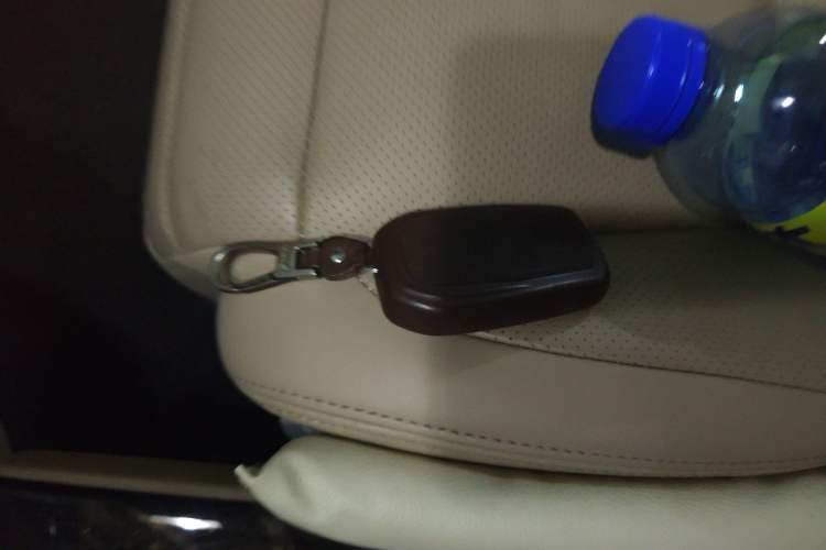 Used Toyota Alphard 2012 3.5L Luxury Edition Vehicle Key