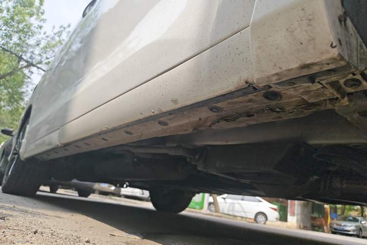 Used Toyota Alphard  Chassis Front Right