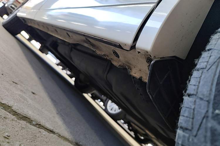 Used Toyota Alphard  Chassis Rear Left