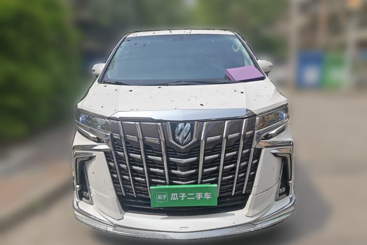 Used Toyota Alphard  Front