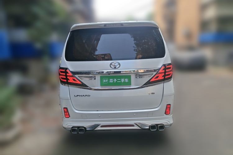 Used Toyota Alphard  Rear