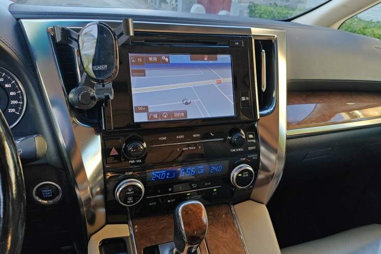 Used Toyota Alphard 2015 3.5L Prestige Edition Audio And AC Panel