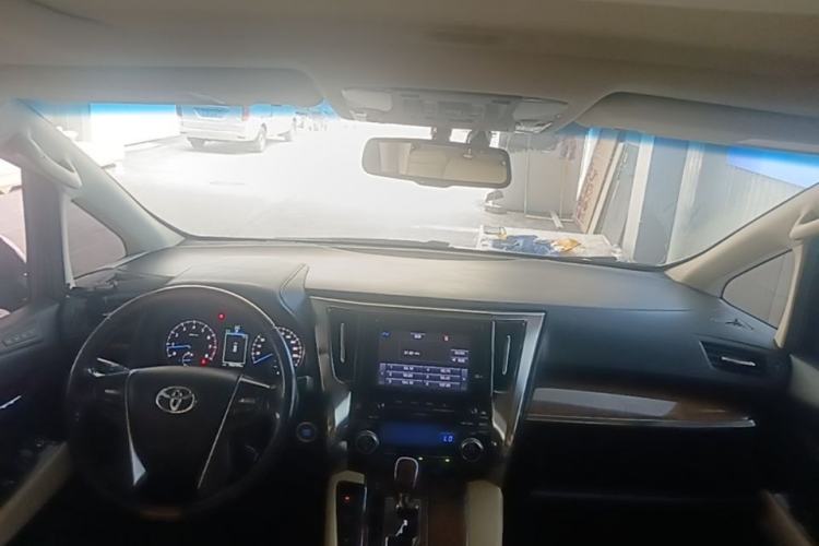 Used Toyota Alphard 2015 3.5L Prestige Edition Center Console