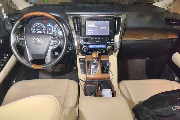Used Toyota Alphard 2015 3.5L Prestige Edition Center Console
