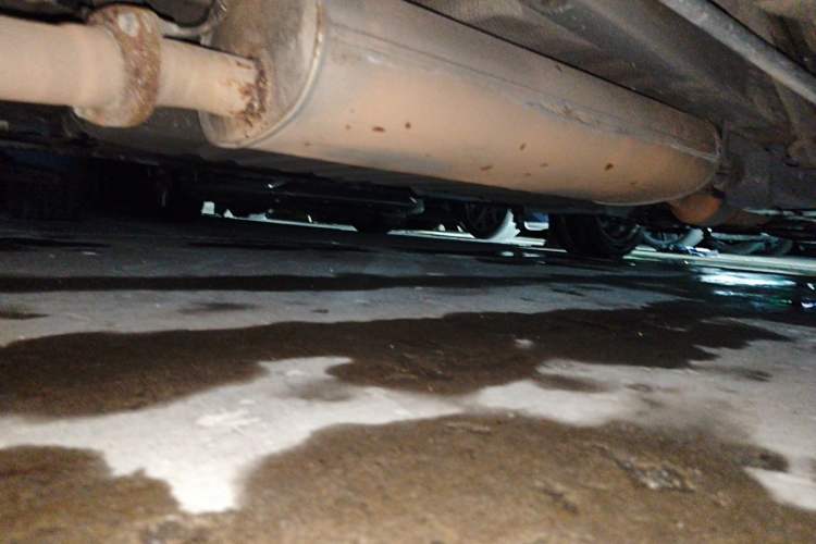 Used Toyota Alphard 2015 3.5L Luxury Edition Chassis Rear Right