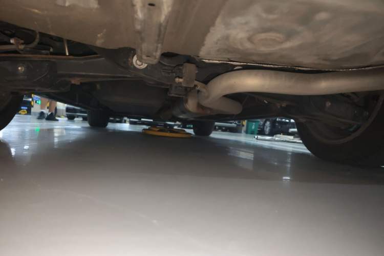 Used Toyota Alphard 2015 3.5L Luxury Edition Chassis Rear