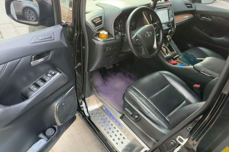 Used Toyota Alphard 2015 3.5L Prestige Edition Driver Seat