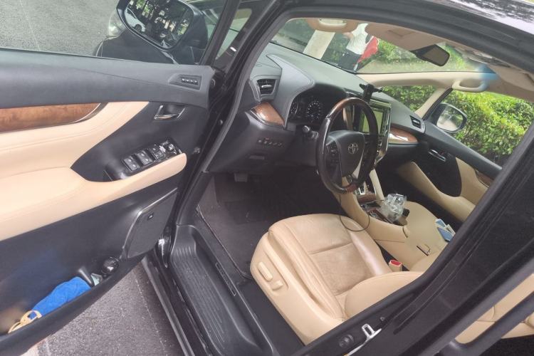 Used Toyota Alphard 2015 3.5L Prestige Edition Driver Seat