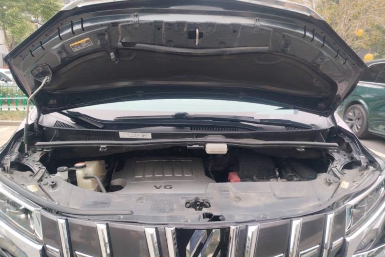 Used Toyota Alphard 2015 3.5L Luxury Edition Engine Bay