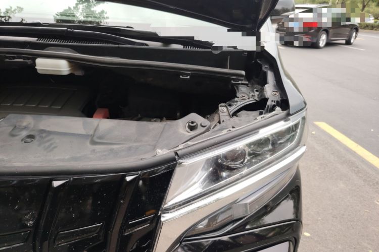 Used Toyota Alphard 2015 3.5L Prestige Edition Engine Bay Left