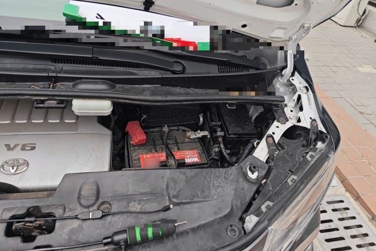 Used Toyota Alphard 2015 3.5L Luxury Edition Engine Bay Left