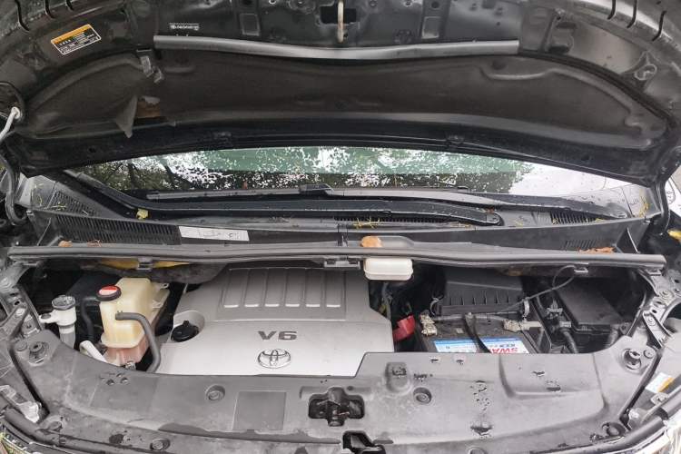 Used Toyota Alphard 2015 3.5L Luxury Edition Engine Bay