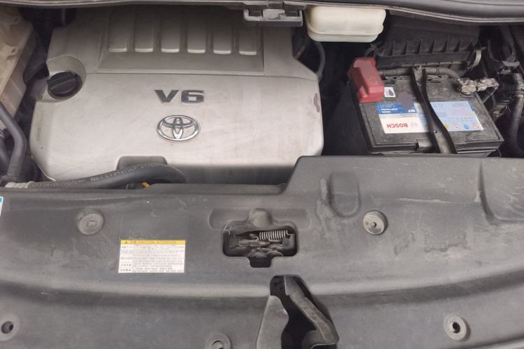 Used Toyota Alphard 2015 3.5L Prestige Edition Engine Bay