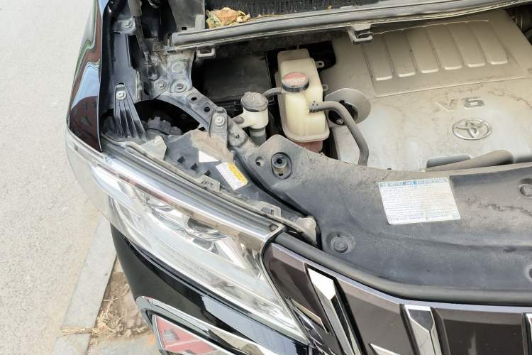 Used Toyota Alphard 2015 3.5L Prestige Edition Engine Bay Right