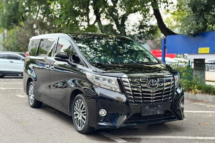 Used Toyota Alphard 2015 3.5L Luxury Edition Exterior 2