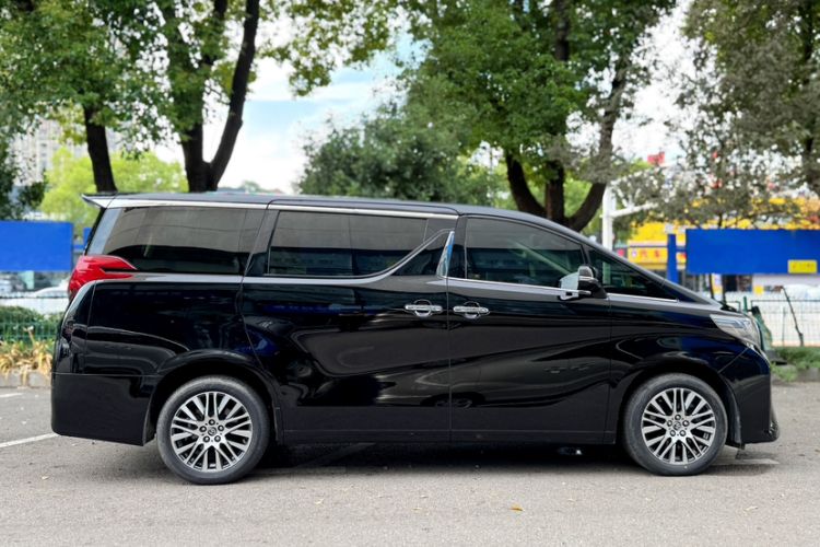 Used Toyota Alphard 2015 3.5L Luxury Edition Exterior 3