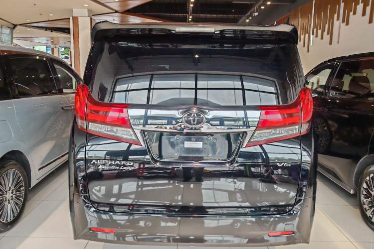 Used Toyota Alphard 2015 3.5L Prestige Edition Exterior 4