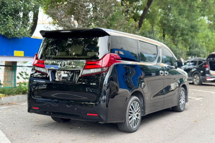 Used Toyota Alphard 2015 3.5L Luxury Edition Exterior 5