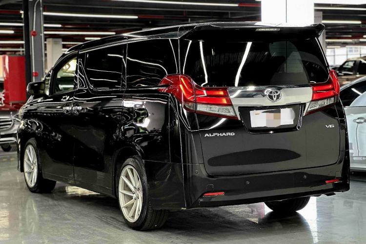 Used Toyota Alphard 2015 3.5L Luxury Edition Exterior 6