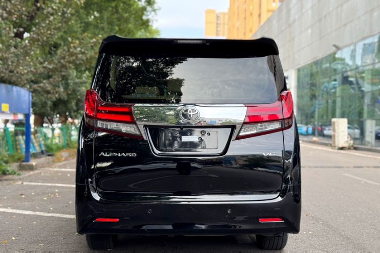 Used Toyota Alphard 2015 3.5L Luxury Edition Exterior 6