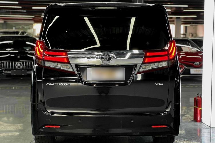 Used Toyota Alphard 2015 3.5L Luxury Edition Exterior 8