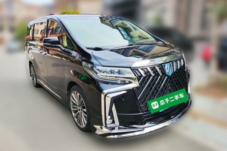 Used Toyota Alphard 2015 3.5L Luxury Edition Front Right 45 Deg