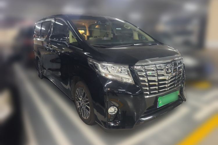 Used Toyota Alphard 2015 3.5L Luxury Edition Front Right 45 Deg