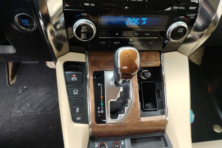 Used Toyota Alphard 2015 3.5L Prestige Edition Gear Lever