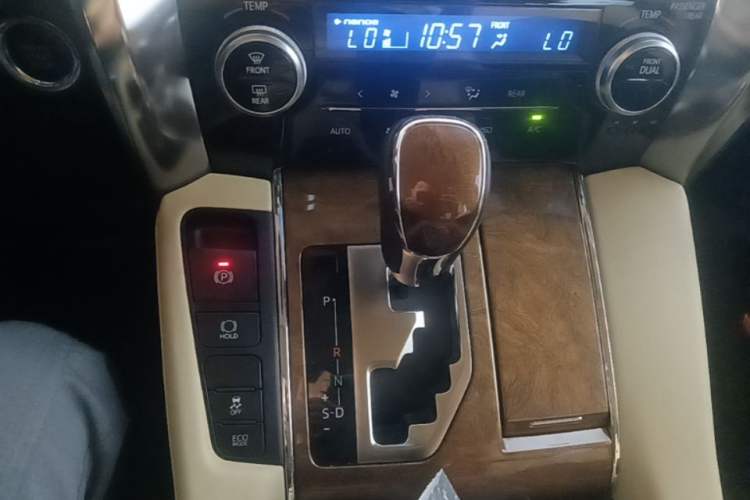 Used Toyota Alphard 2015 3.5L Prestige Edition Gear Lever