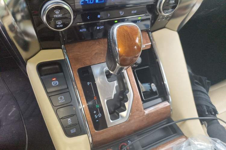 Used Toyota Alphard 2015 3.5L Prestige Edition Gear Lever
