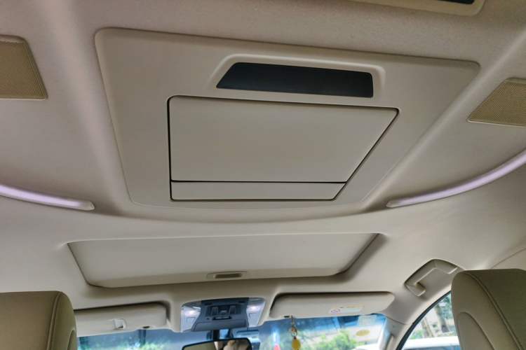 Used Toyota Alphard 2015 3.5L Luxury Edition Headliner