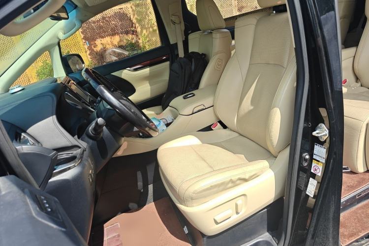 Used Toyota Alphard 2015 3.5L Luxury Edition Left Front Seat