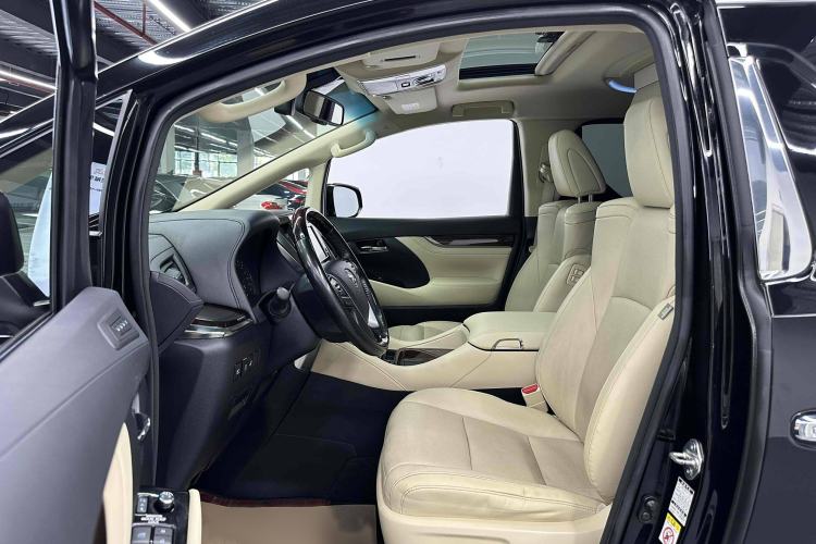 Used Toyota Alphard 2015 3.5L Luxury Edition Left Front Seat