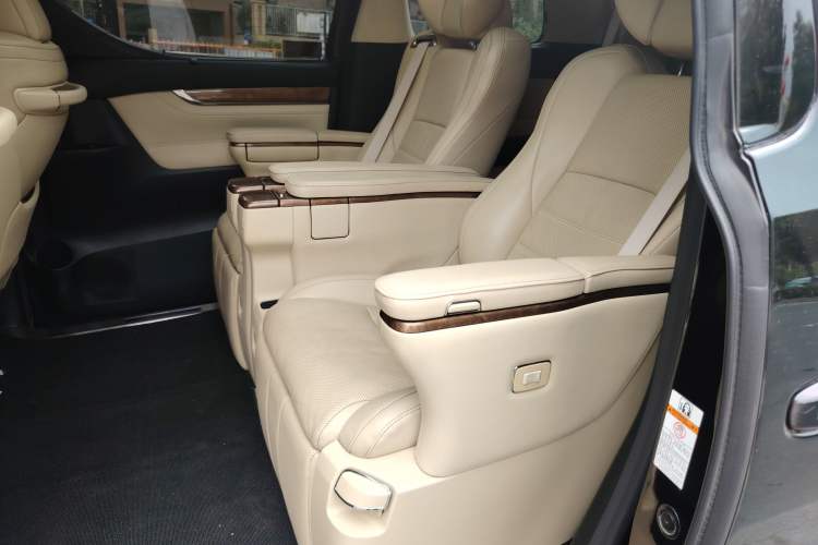 Used Toyota Alphard 2015 3.5L Prestige Edition Left Rear Seat