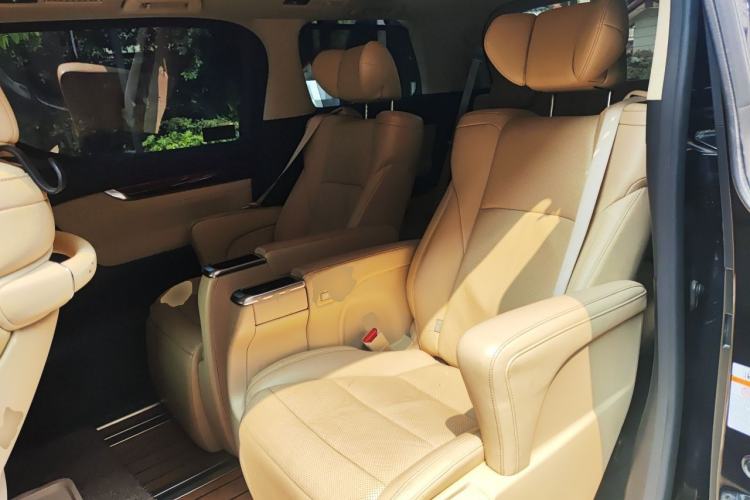 Used Toyota Alphard 2015 3.5L Luxury Edition Left Rear Seat