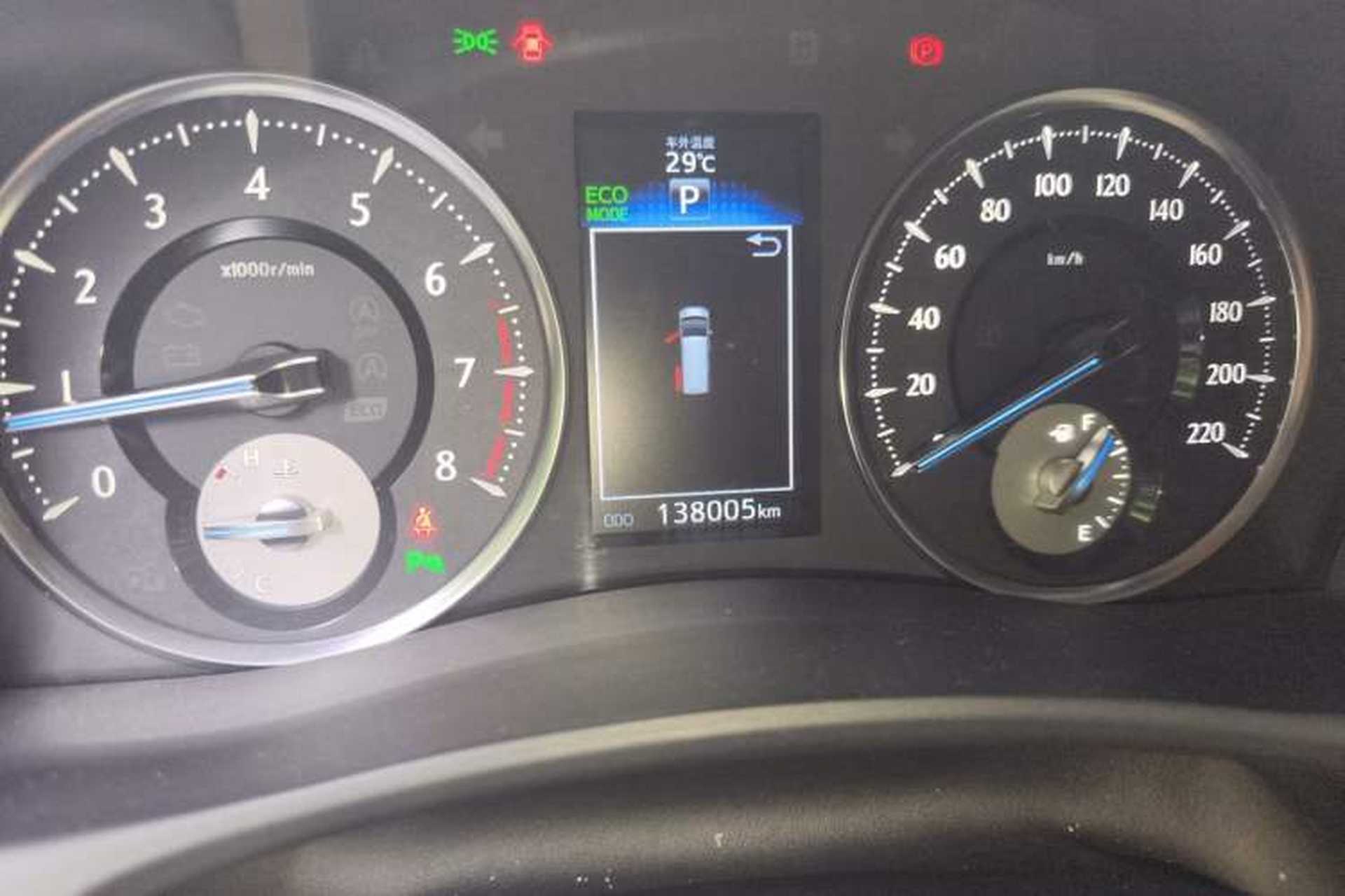 Used Toyota Alphard 2015 3.5L Prestige Edition Odometer Close Up